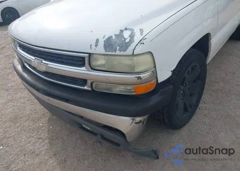 2004 Chevrolet Tahoe Ls z USA, uszkodzony, nr VIN 1GNEC13V14R107576